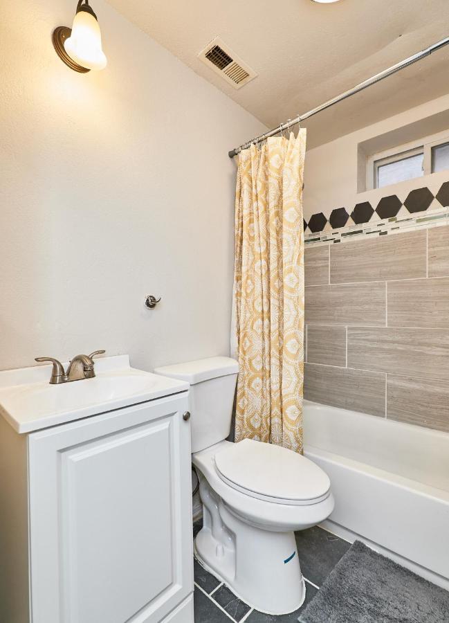 1 Bd Apt Near Forest Park, Science Center & Dining Tower Grove Esterno foto